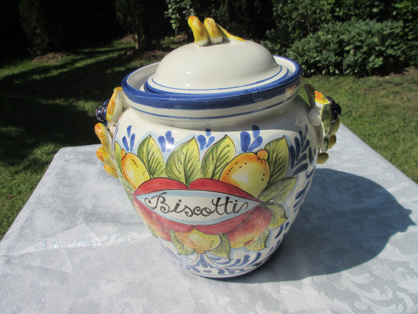 Scatola per biscotti in ceramica con coperchio