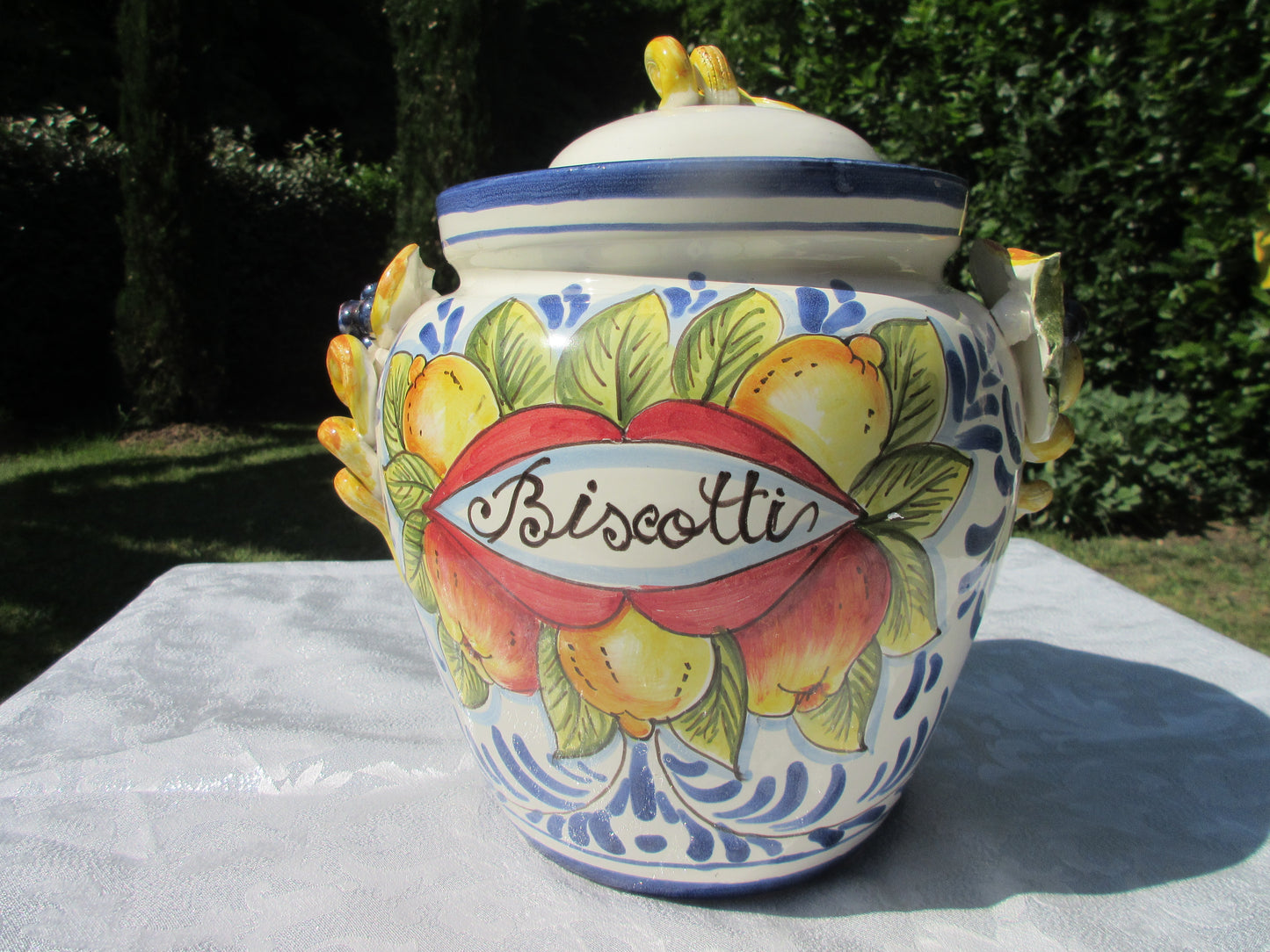 Scatola per biscotti in ceramica con coperchio