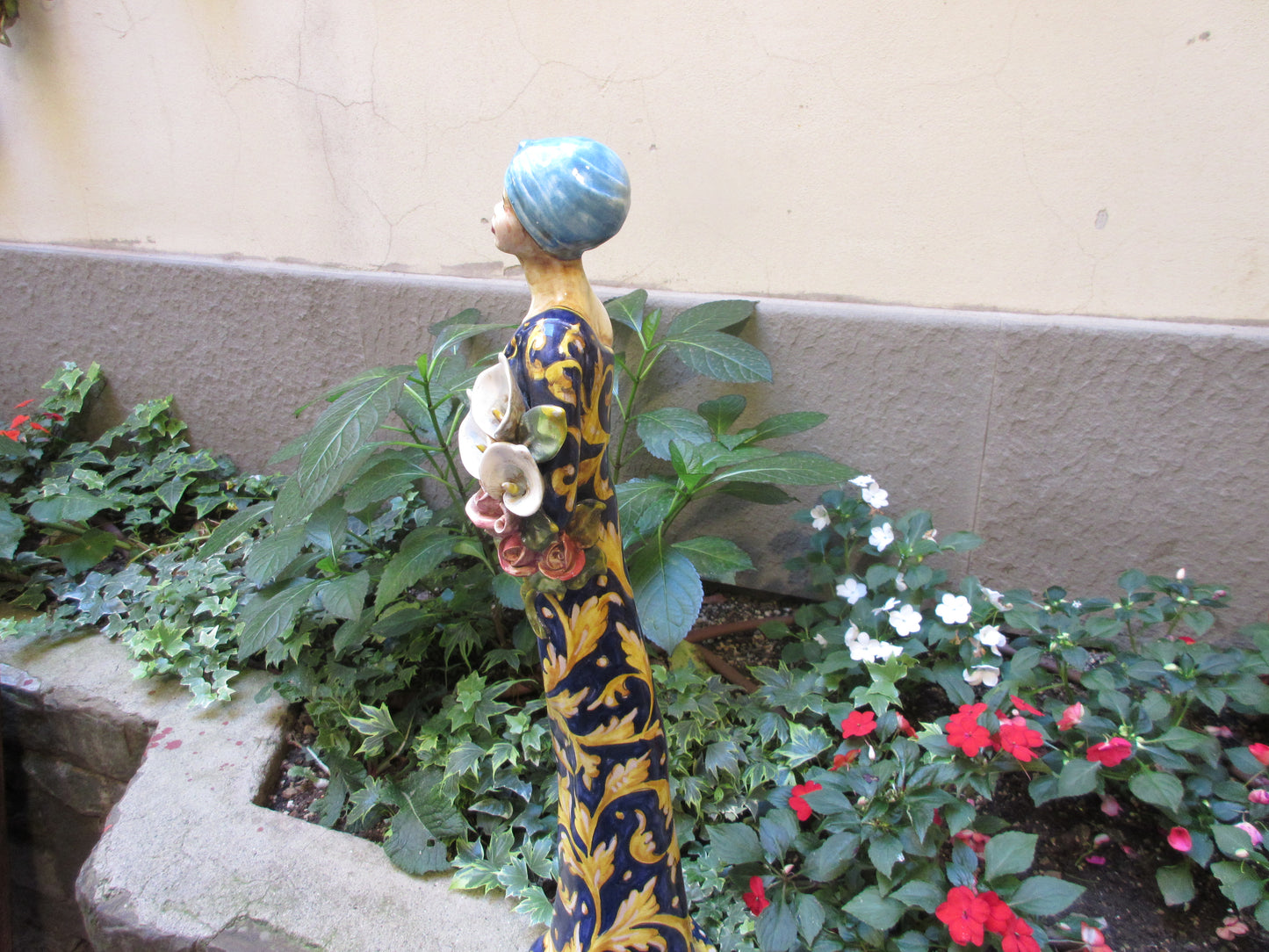ceramic home decor