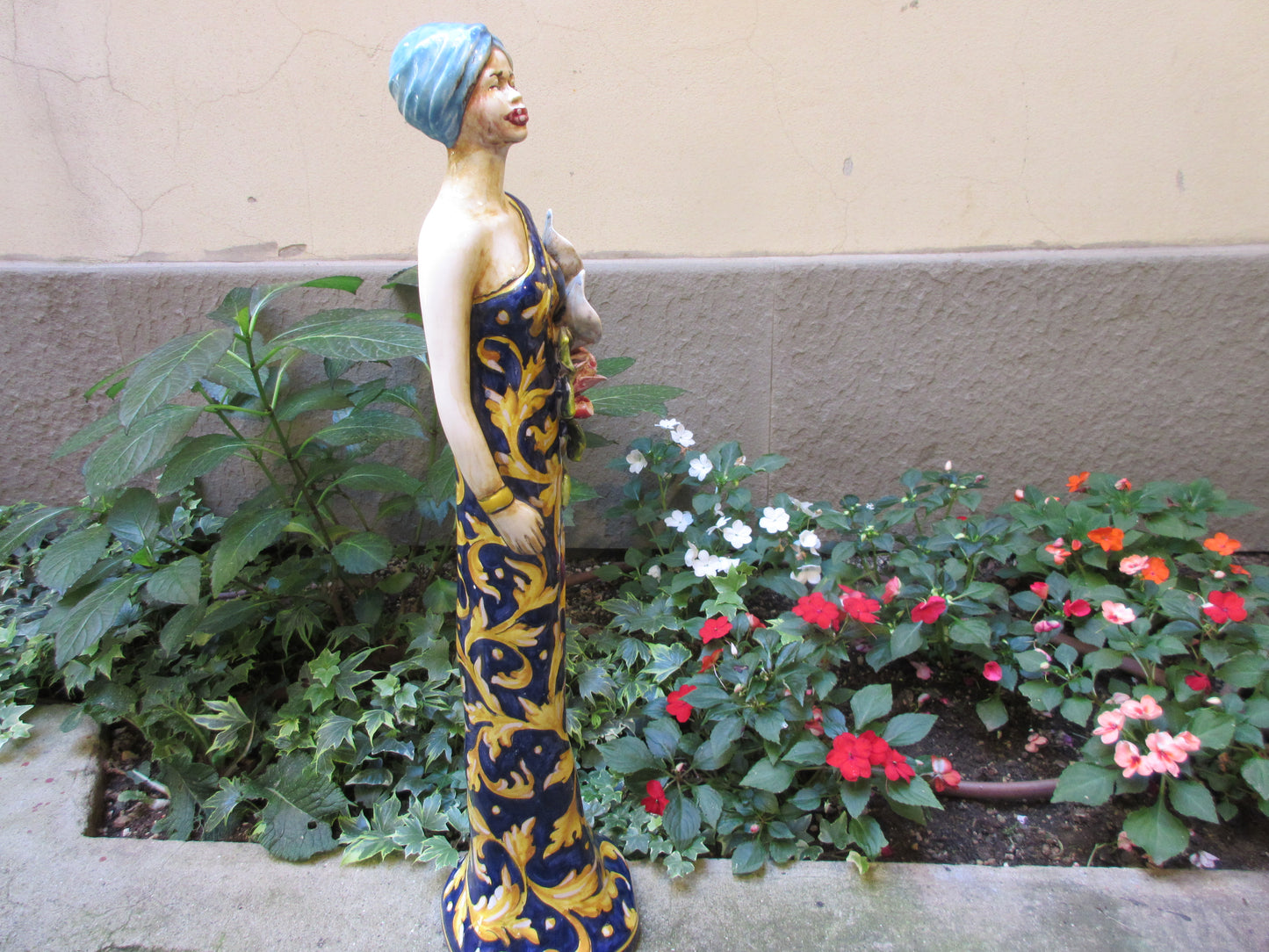 ceramic home decor