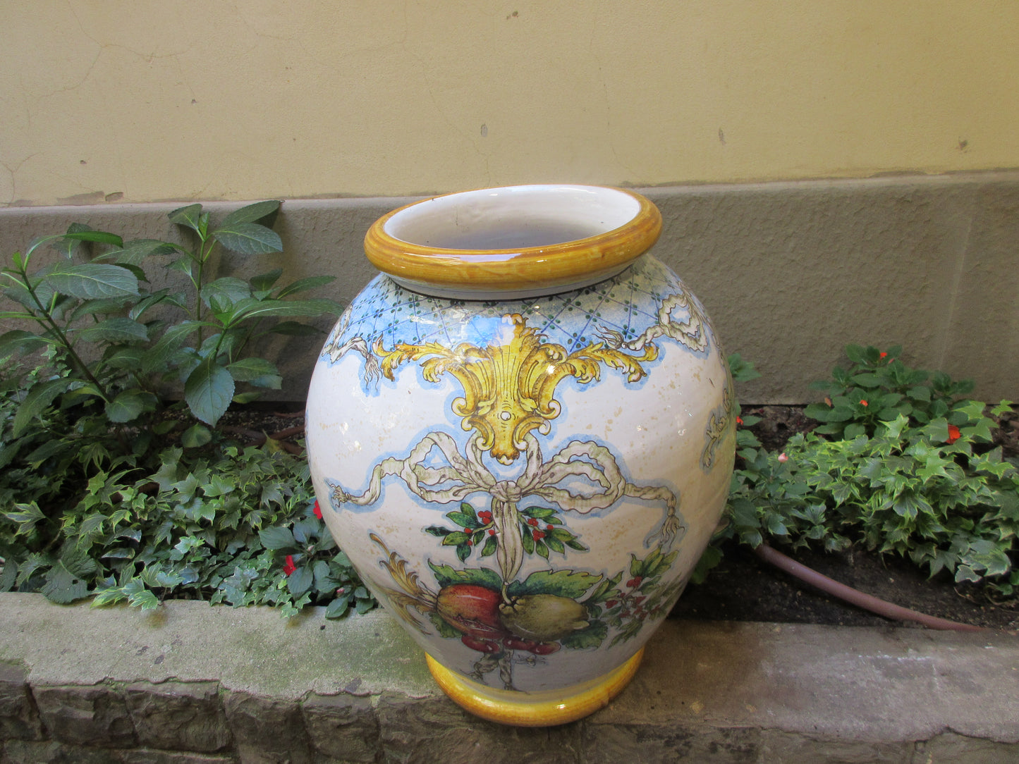 Portaombrelli toscano fatto a mano e dipinto a mano con design tradizionale