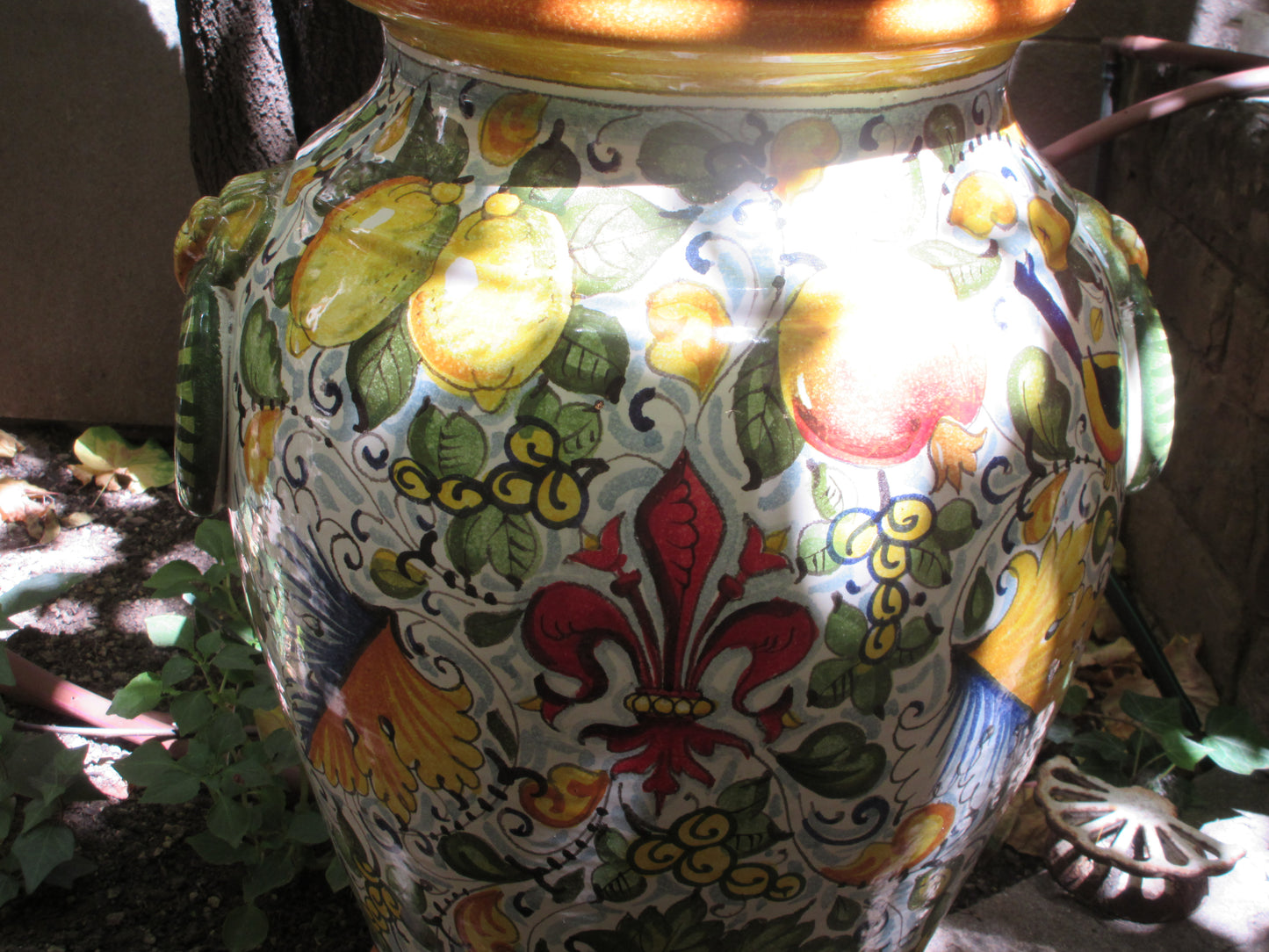 ceramic urns with lid