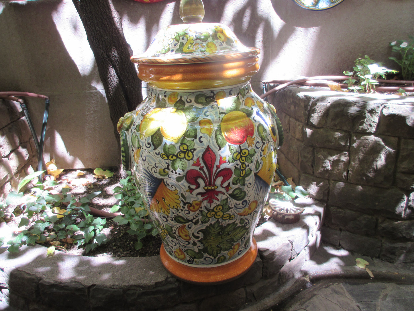 ceramic urns with lid
