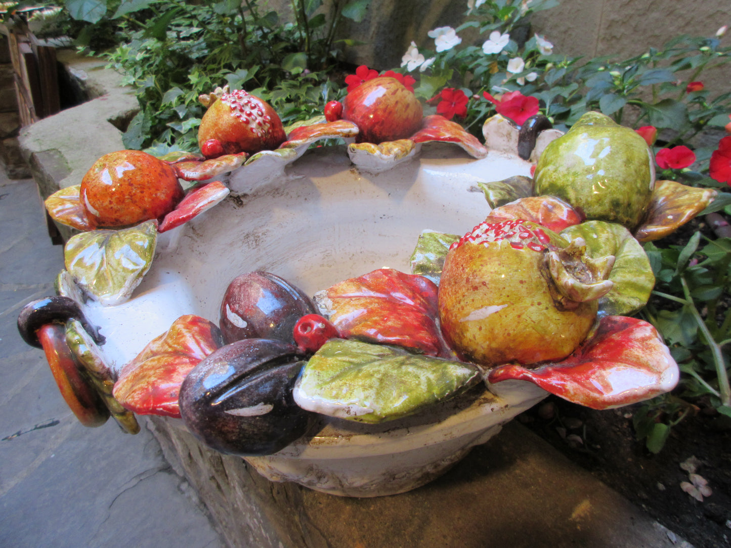ceramic centerpiece basket