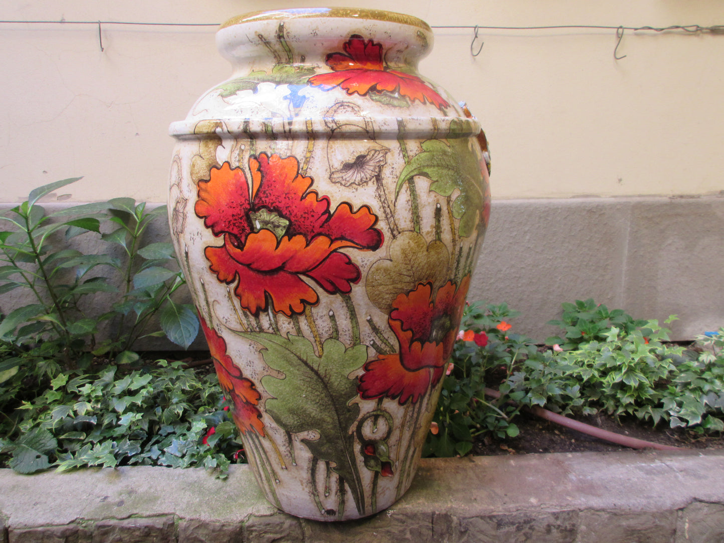 ceramic large urns