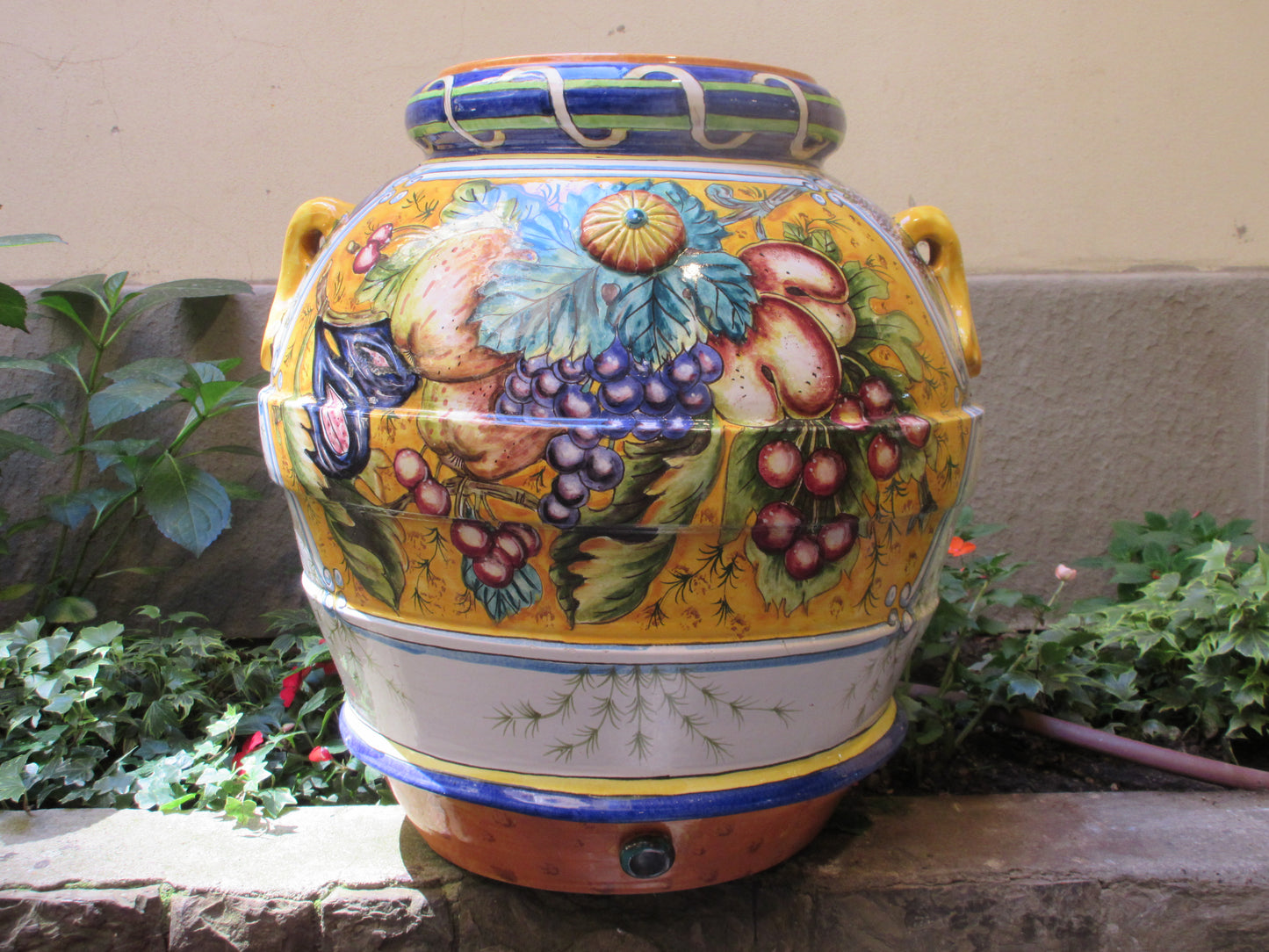 ceramic umbrella stand for entryway
