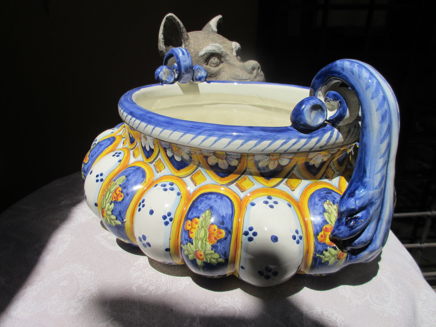centrotavola in ceramica