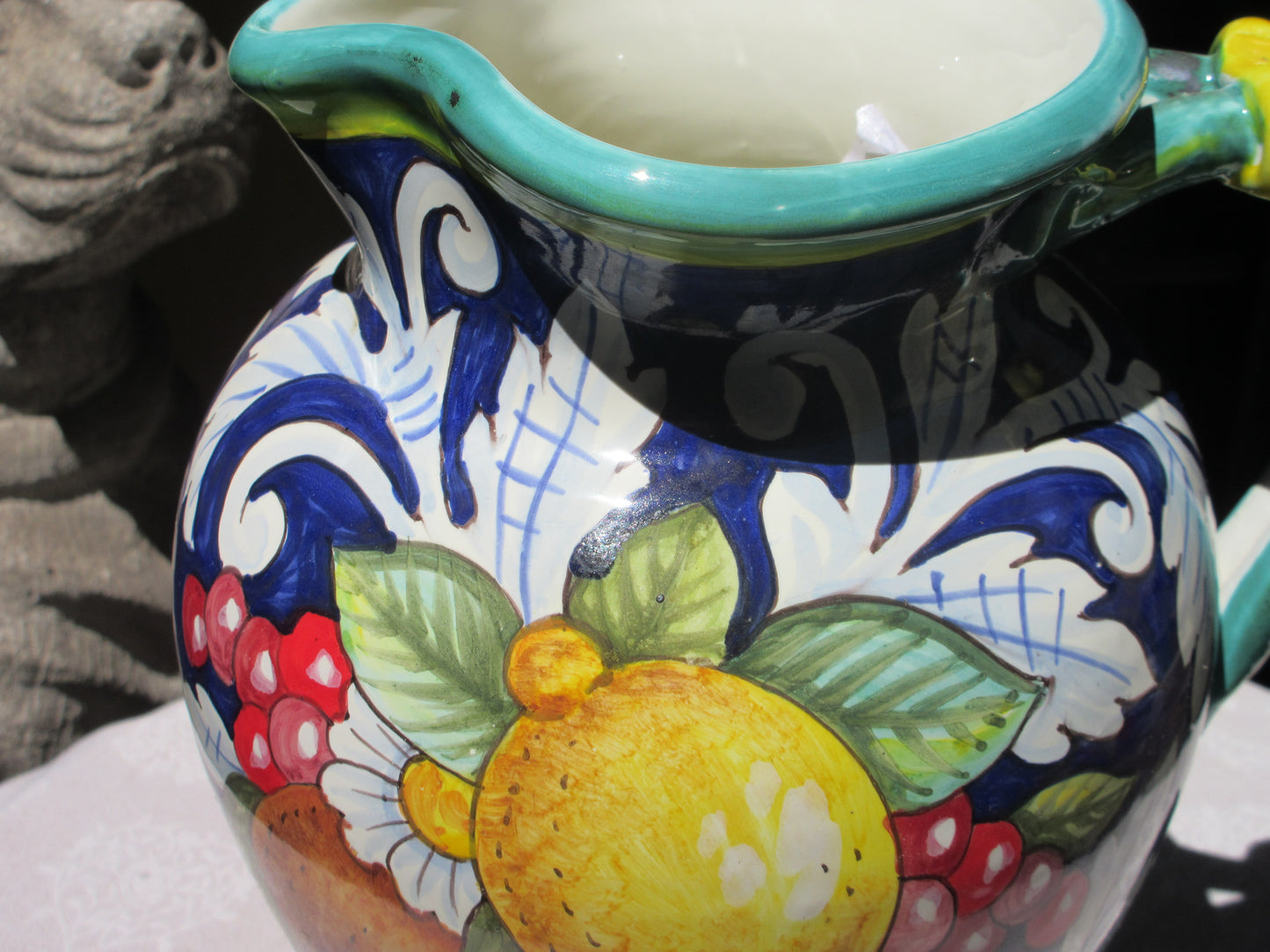 brocca in ceramica