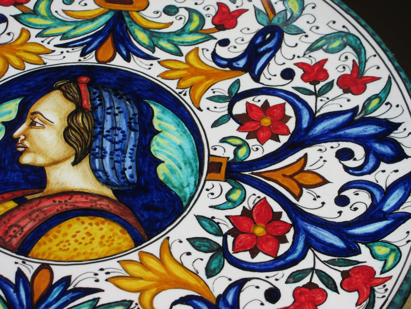 piatto di ceramica