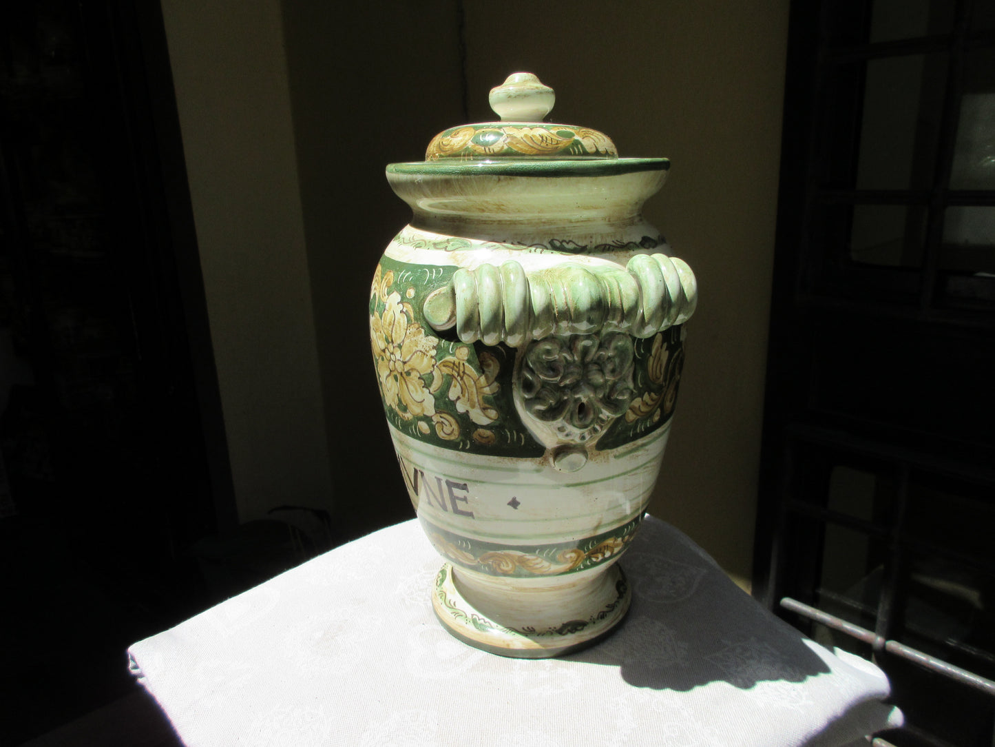 Ceramic home decor