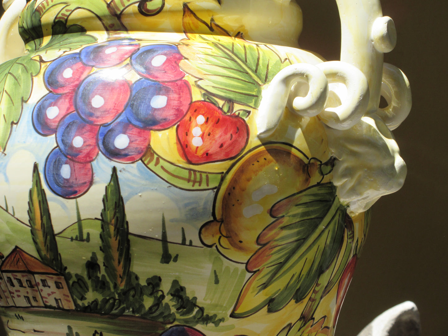 ceramic home decor