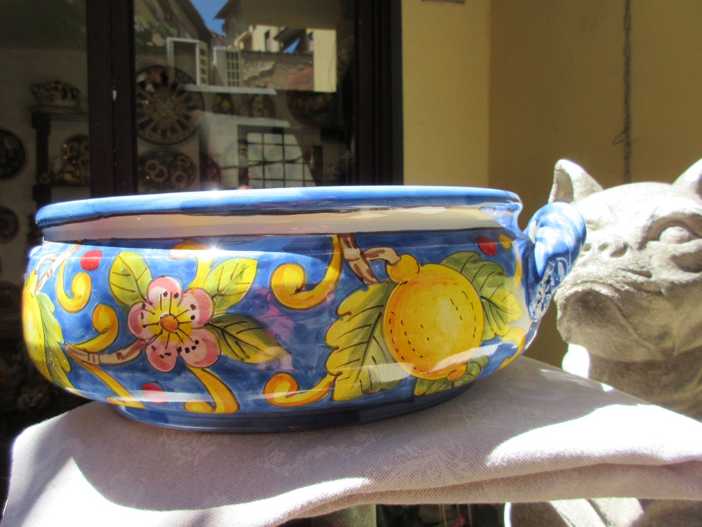 centrotavola in ceramica