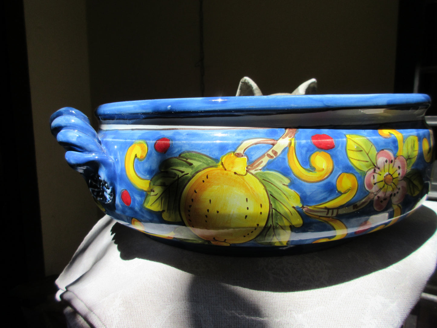 centrotavola in ceramica