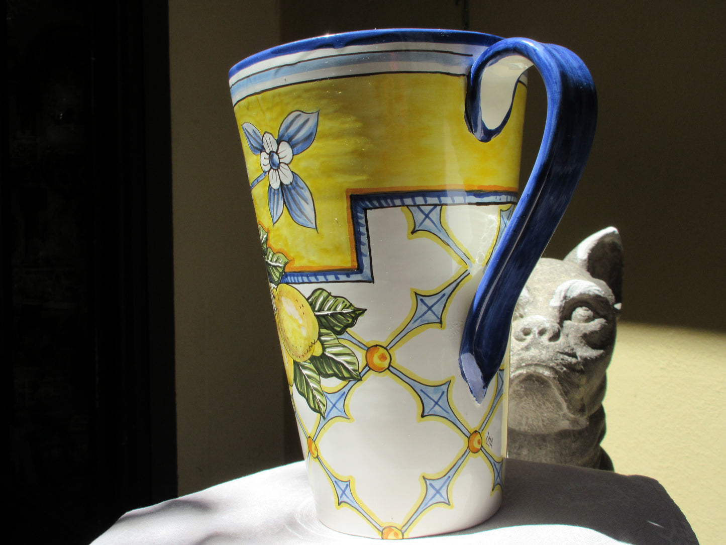 brocca in ceramica