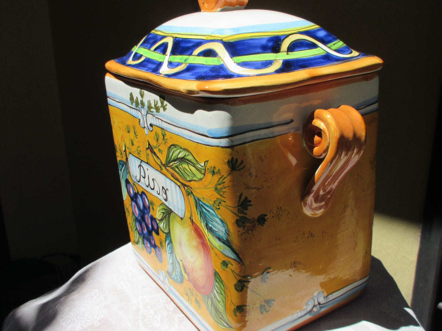 ceramic container jar