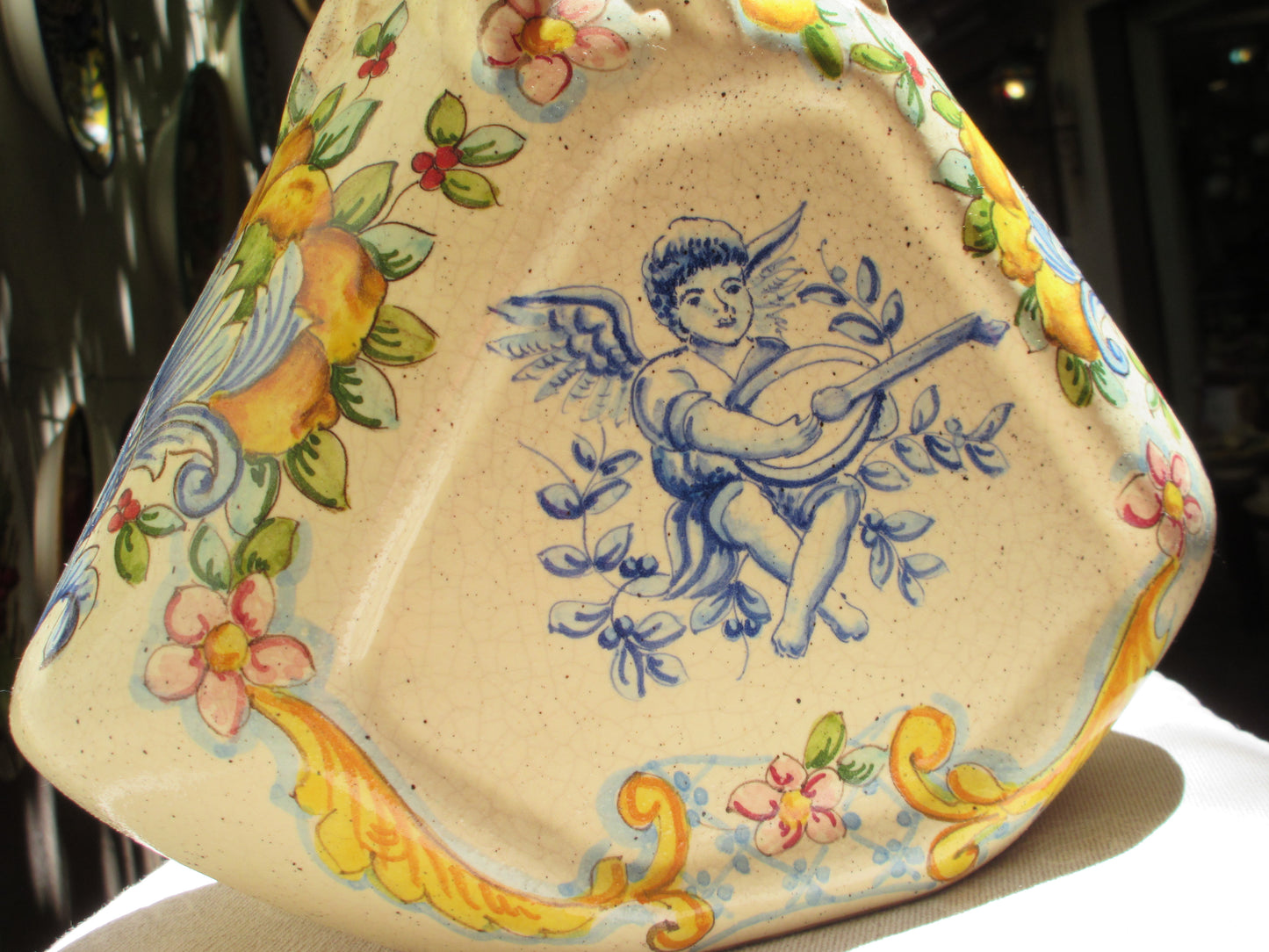 Vaso in ceramica fiorentina