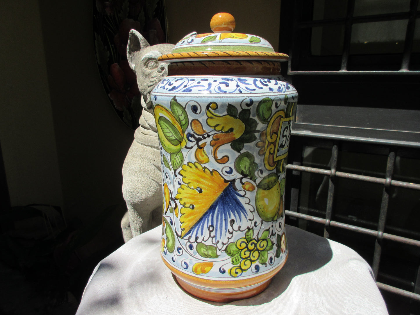 Vaso albarello in ceramica