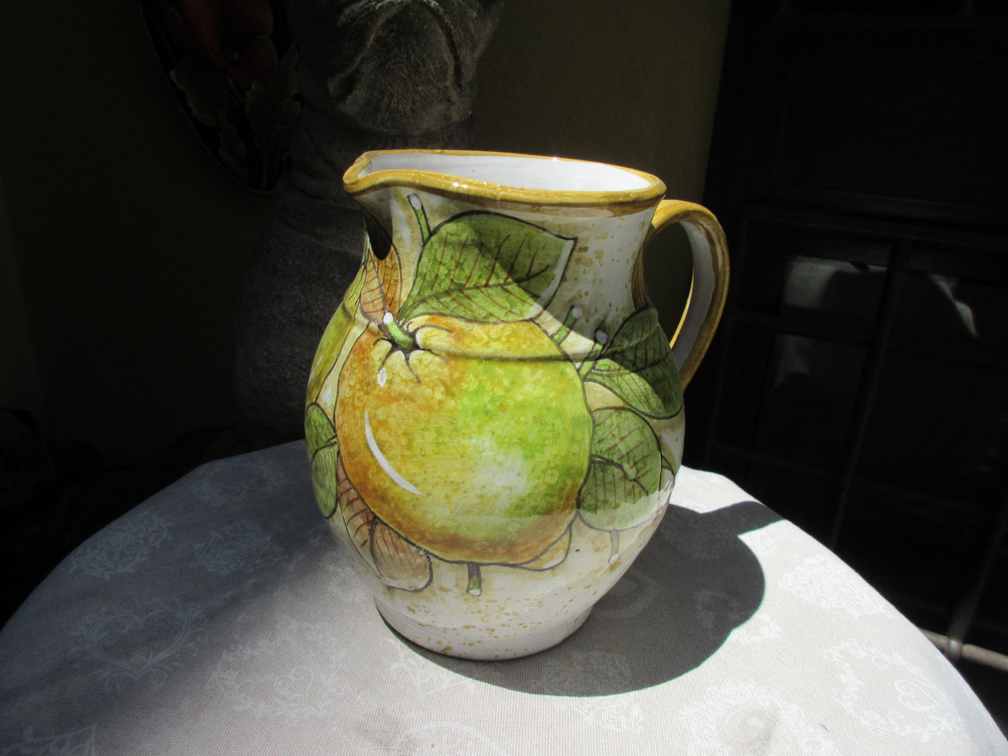 brocca in ceramica