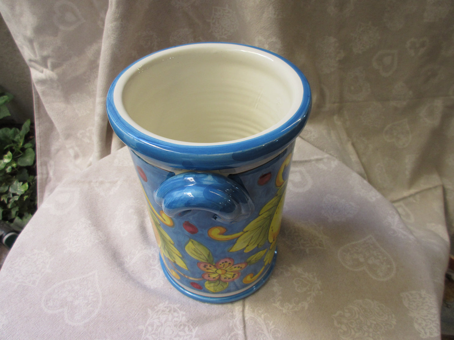 ceramic utensil holder