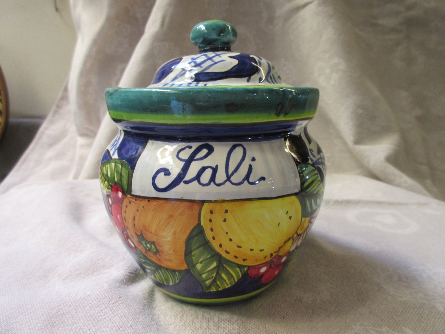 contenitore in ceramica