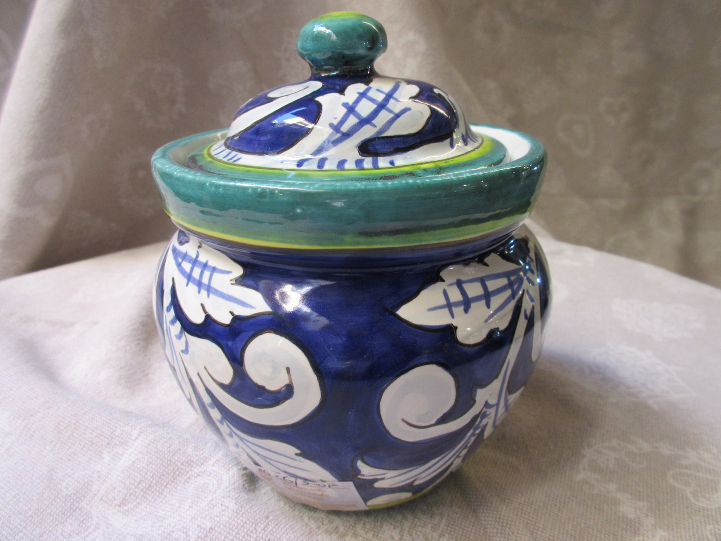 contenitore in ceramica