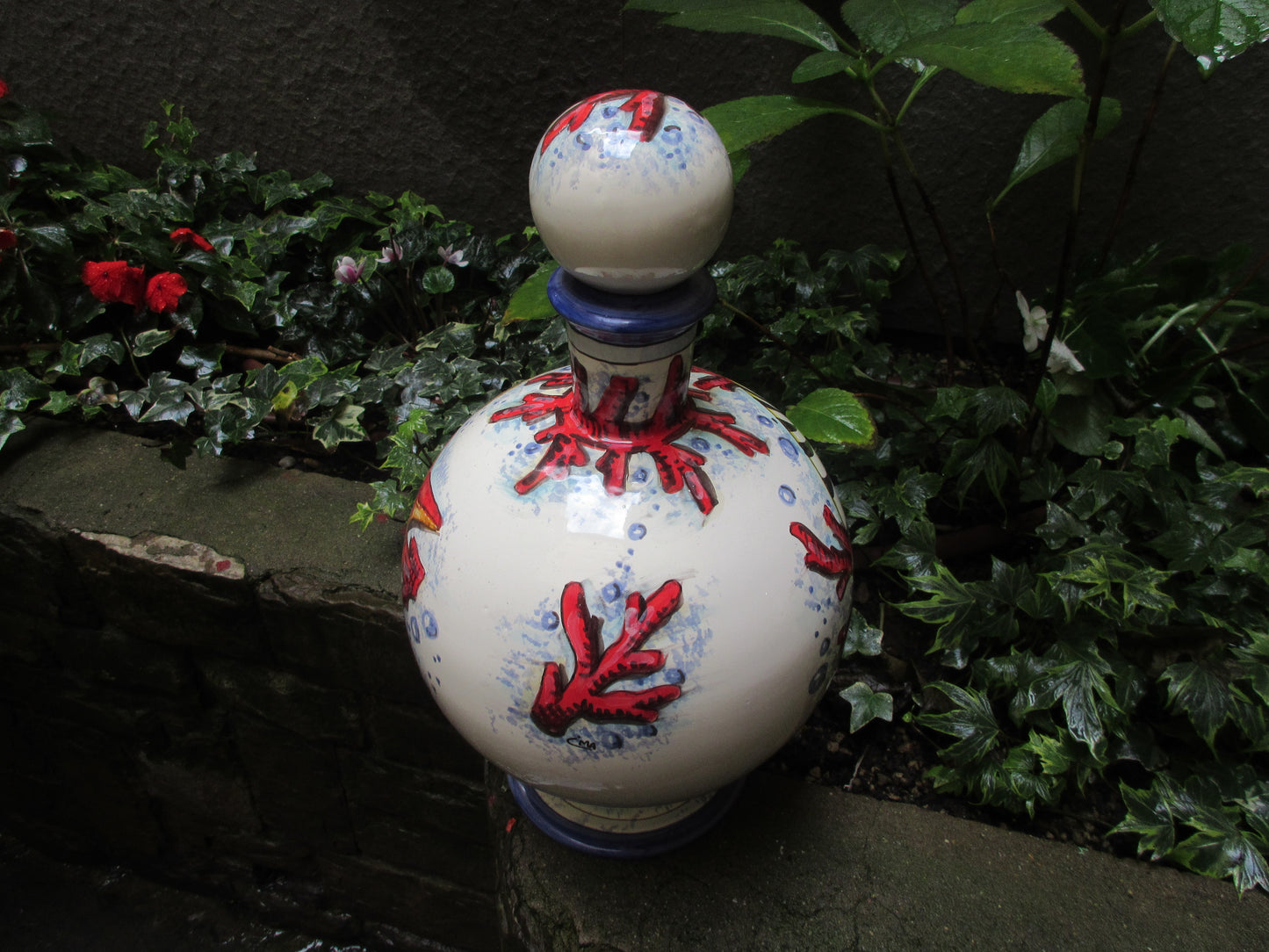 Ceramic vases/bottle