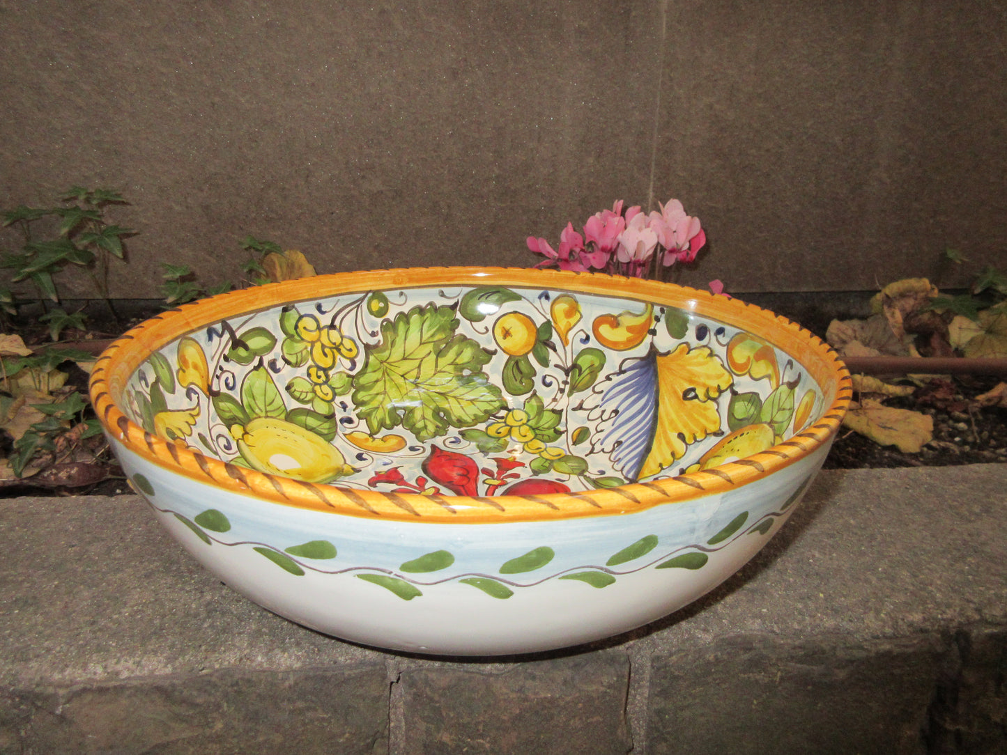 Ceramic bowl