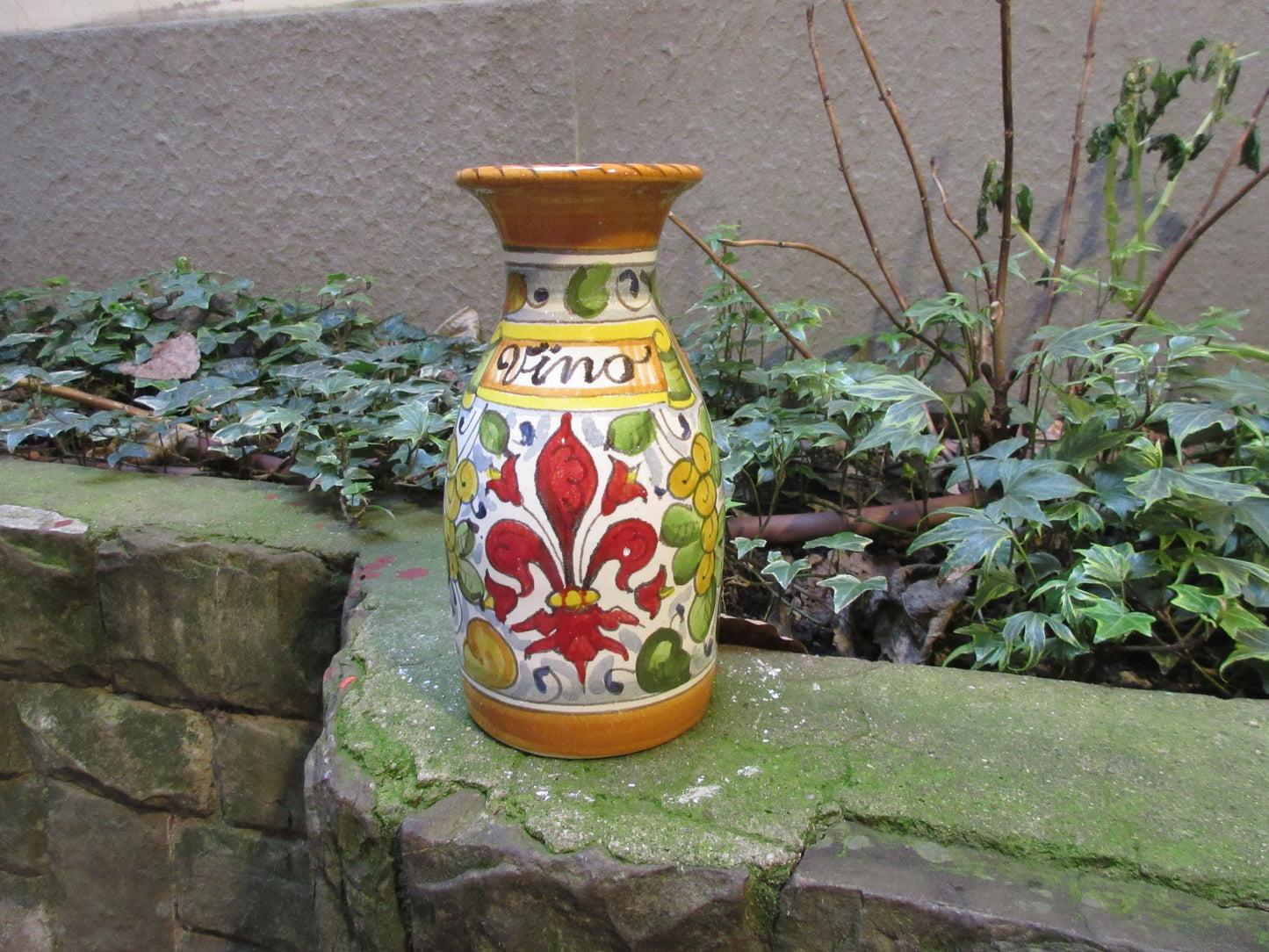 brocca in ceramica