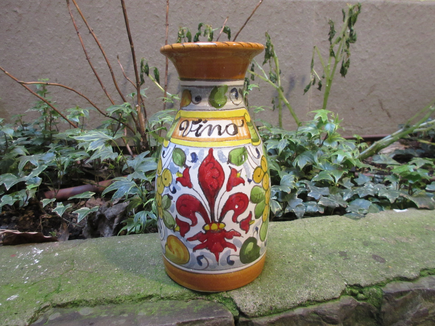 brocca in ceramica
