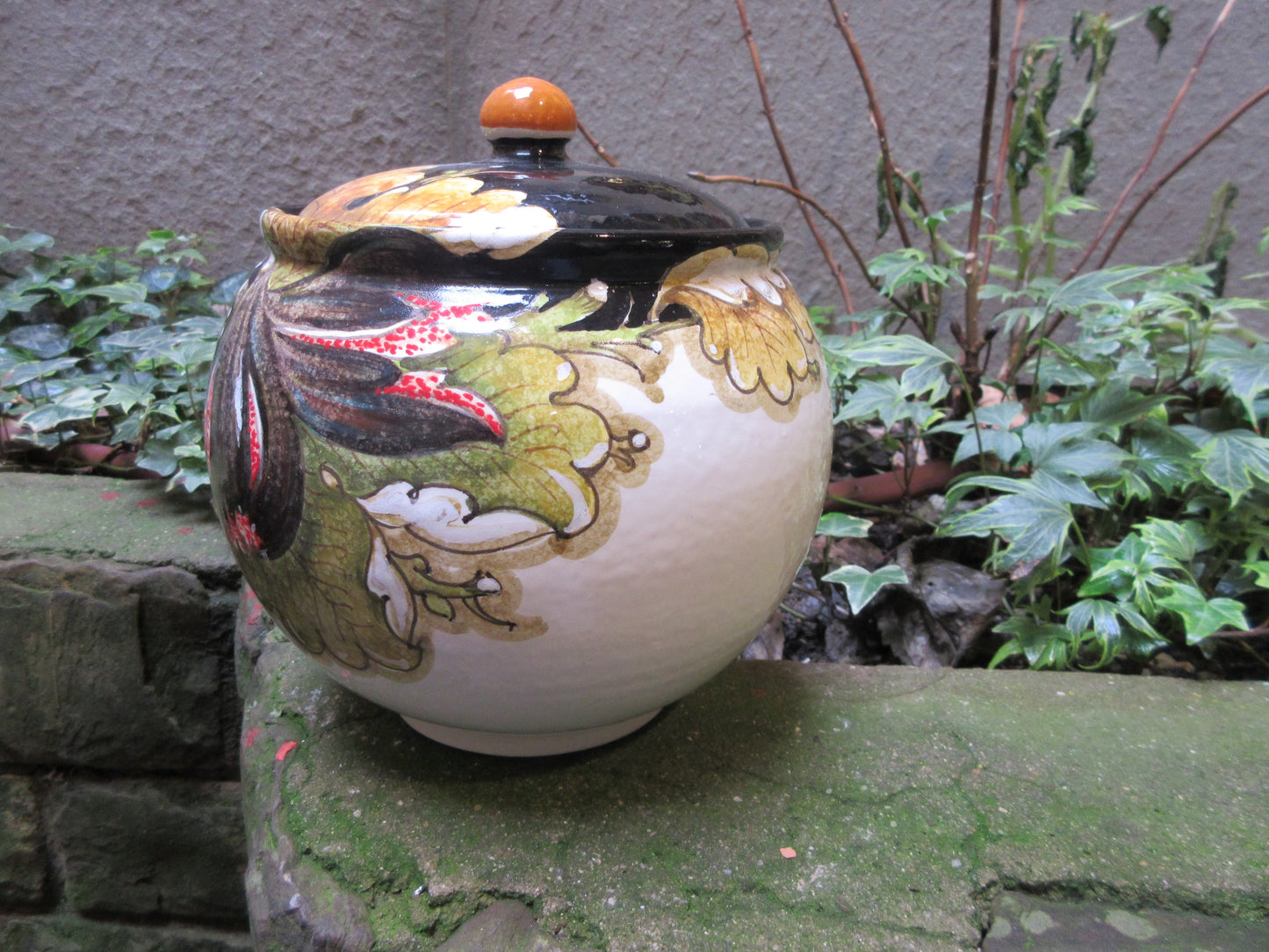 contenitore in ceramica