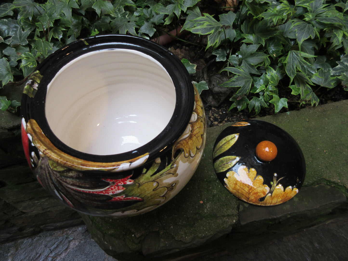 contenitore in ceramica