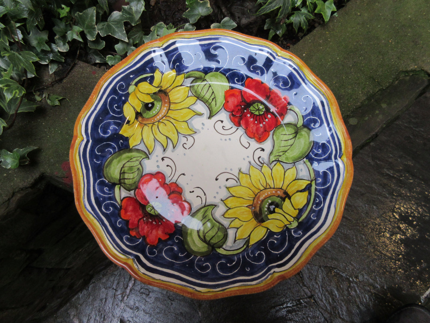 Set di piatti in ceramica