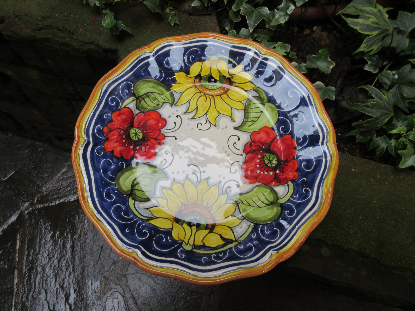 Set di piatti in ceramica
