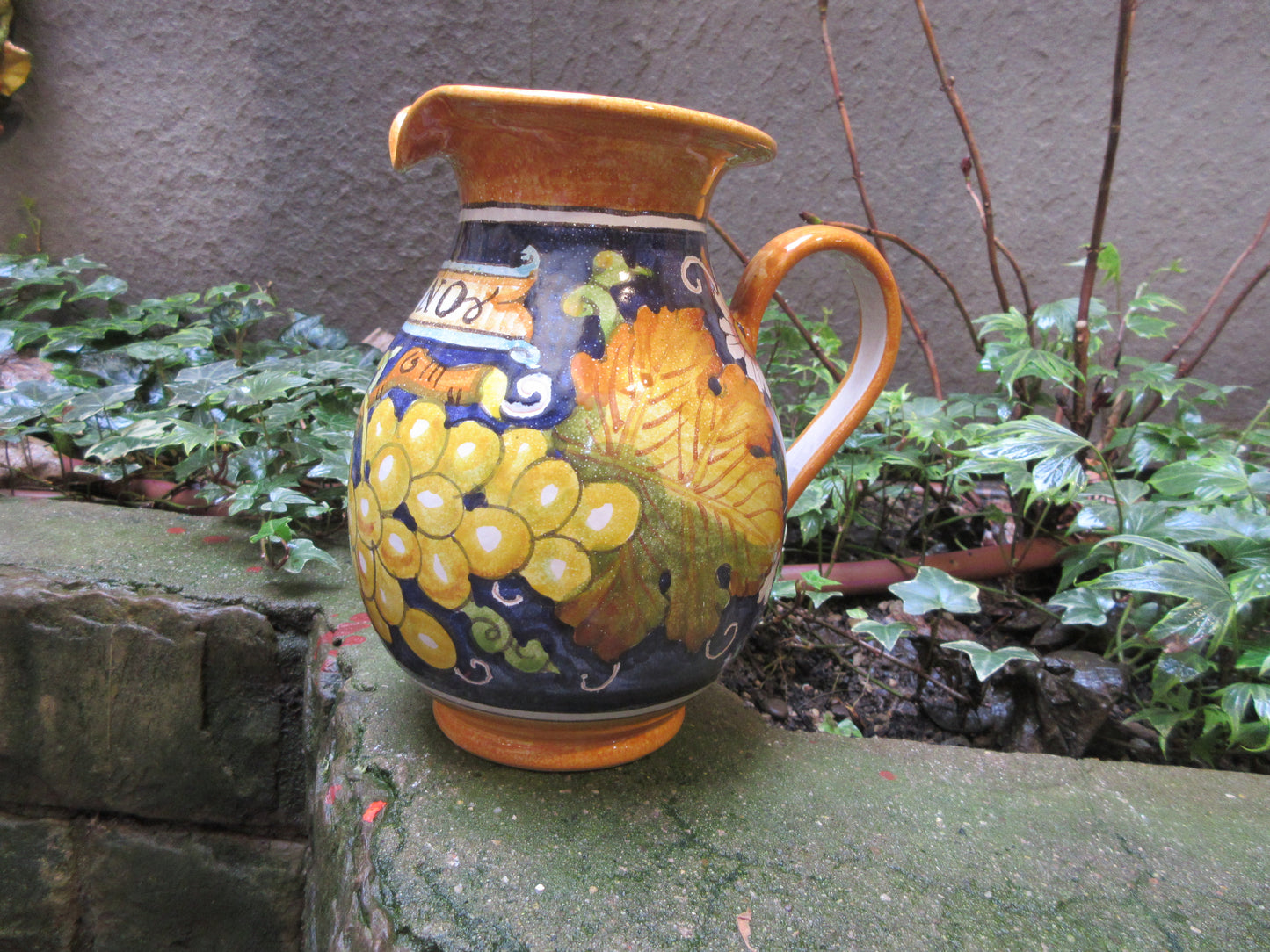 Brocca in ceramica