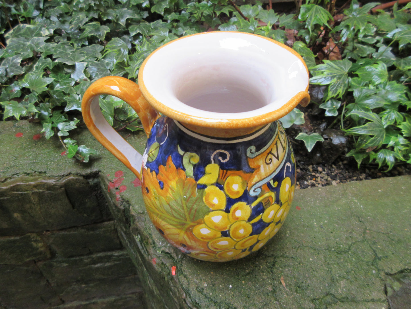 Brocca in ceramica