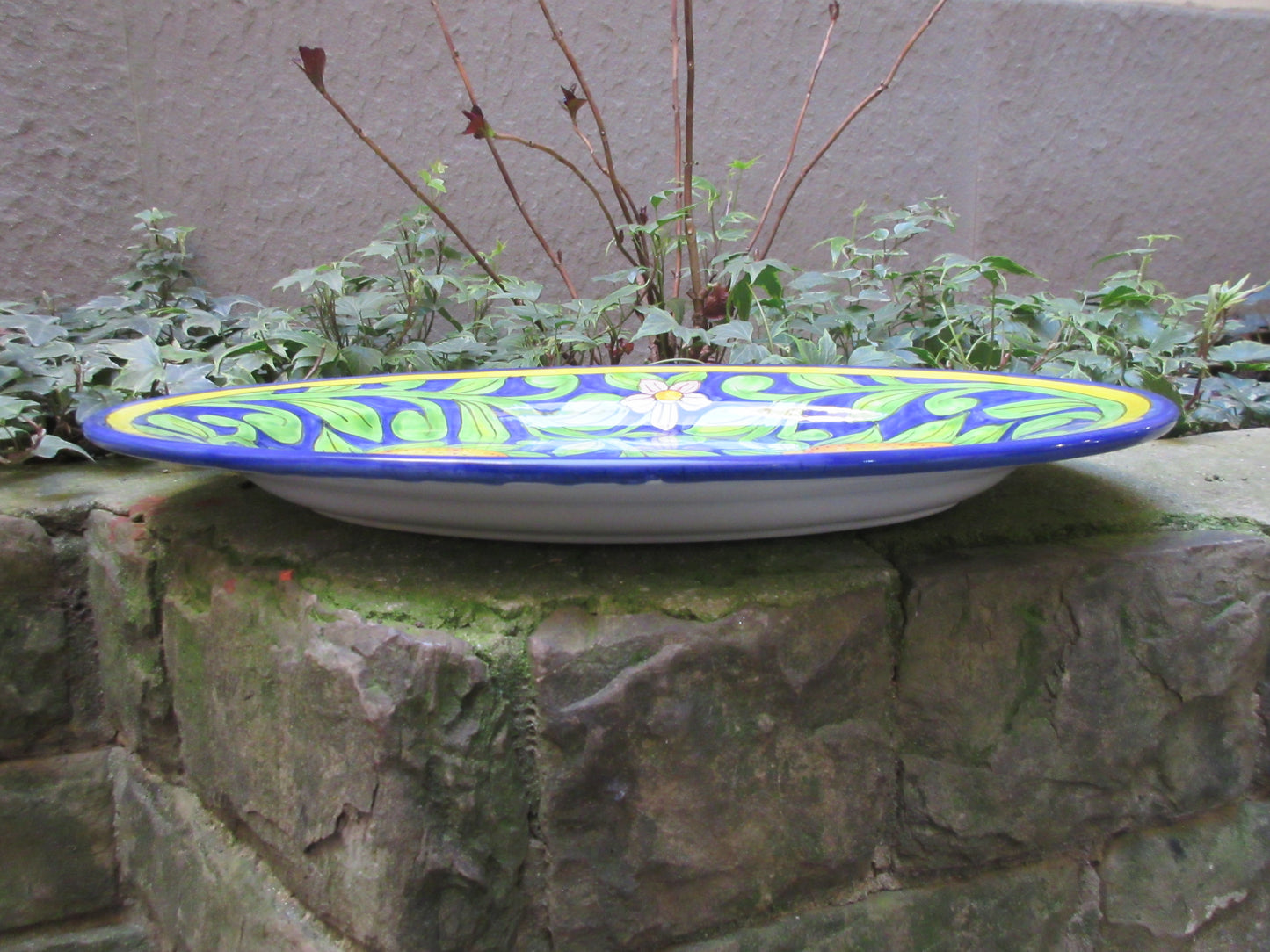 Piatto in ceramica