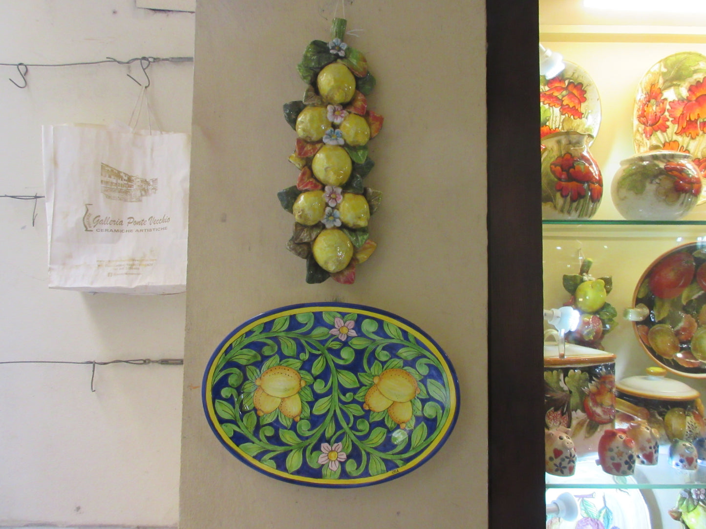 Piatto in ceramica