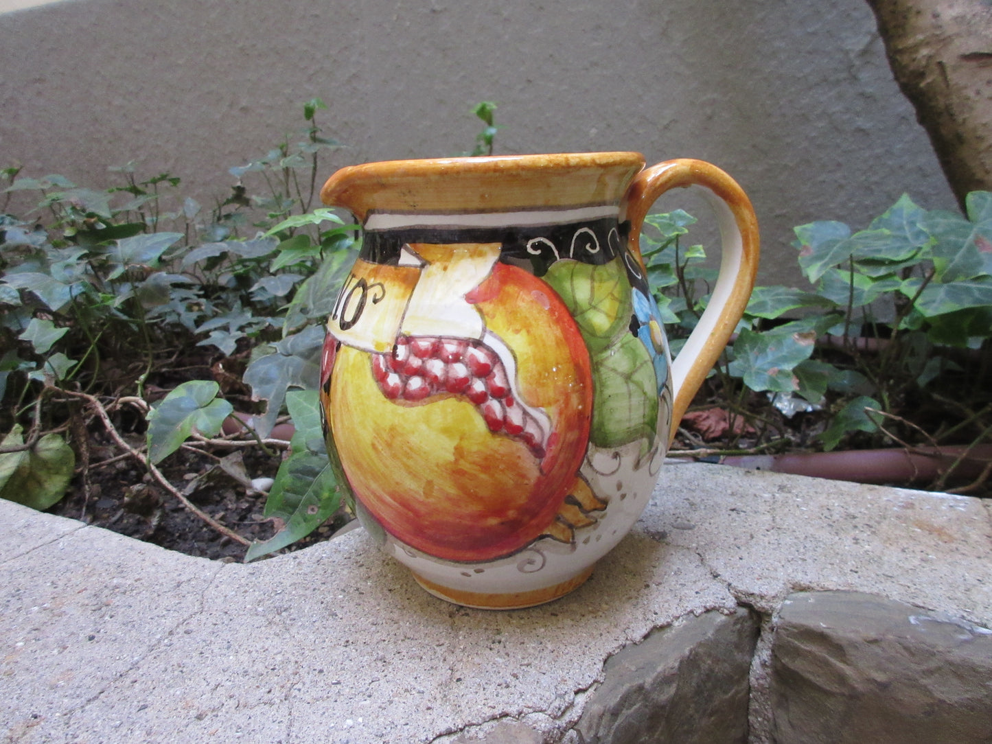 Brocca in ceramica