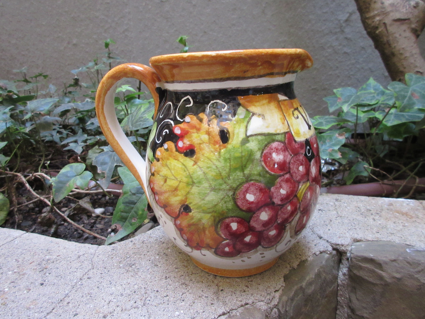 Brocca in ceramica