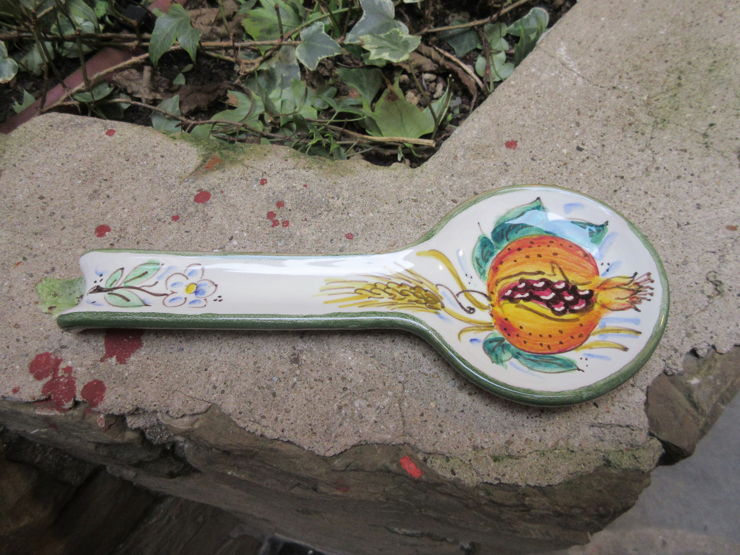 Poggiamestolo in ceramica