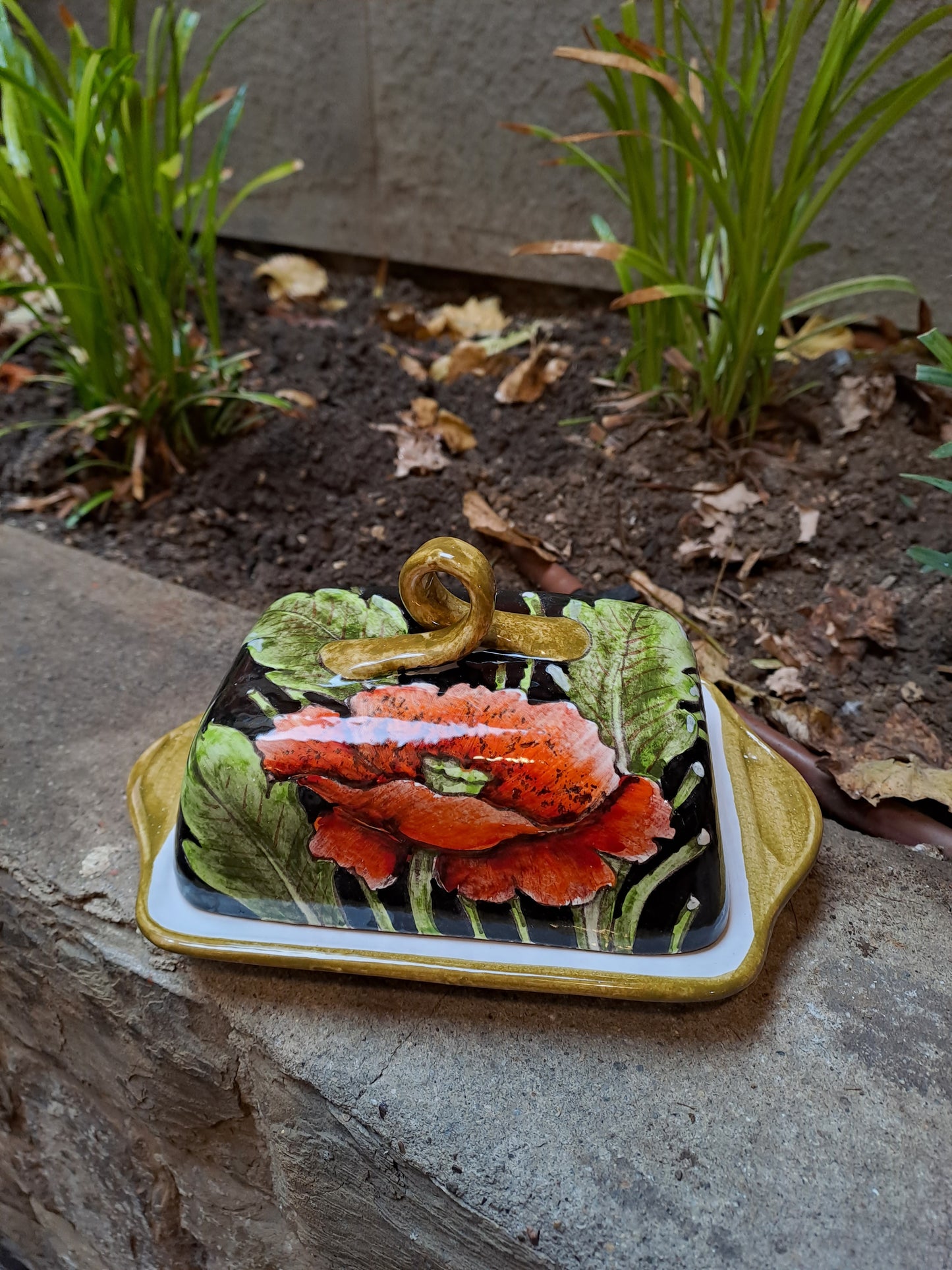 Ceramic butter dish